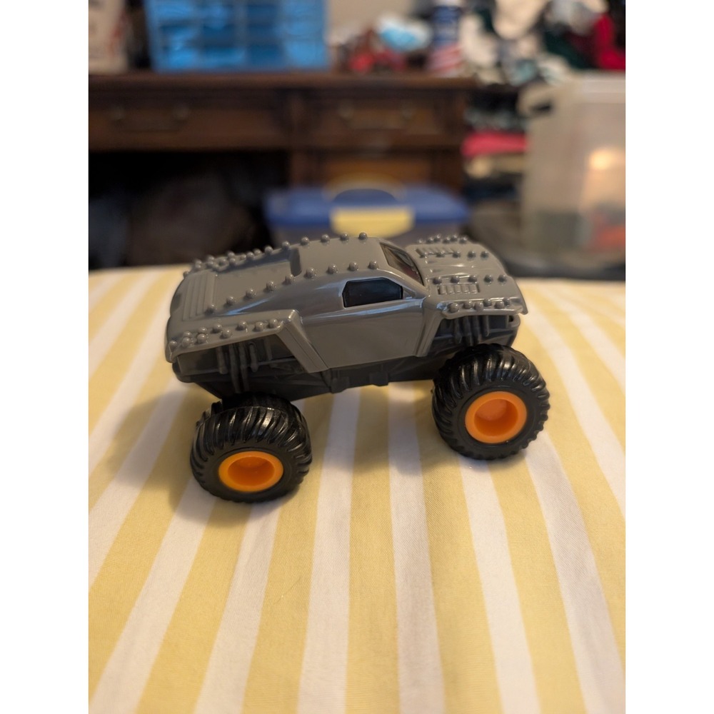 Happy Meal Hot Wheels Monster Jam Truck Max-D Feld Motorsports 2015 McDonalds